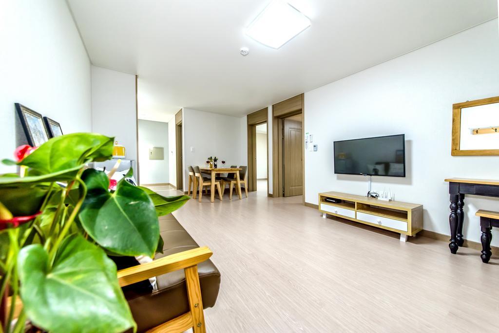 哆啦美度假屋 西归浦市 外观 照片